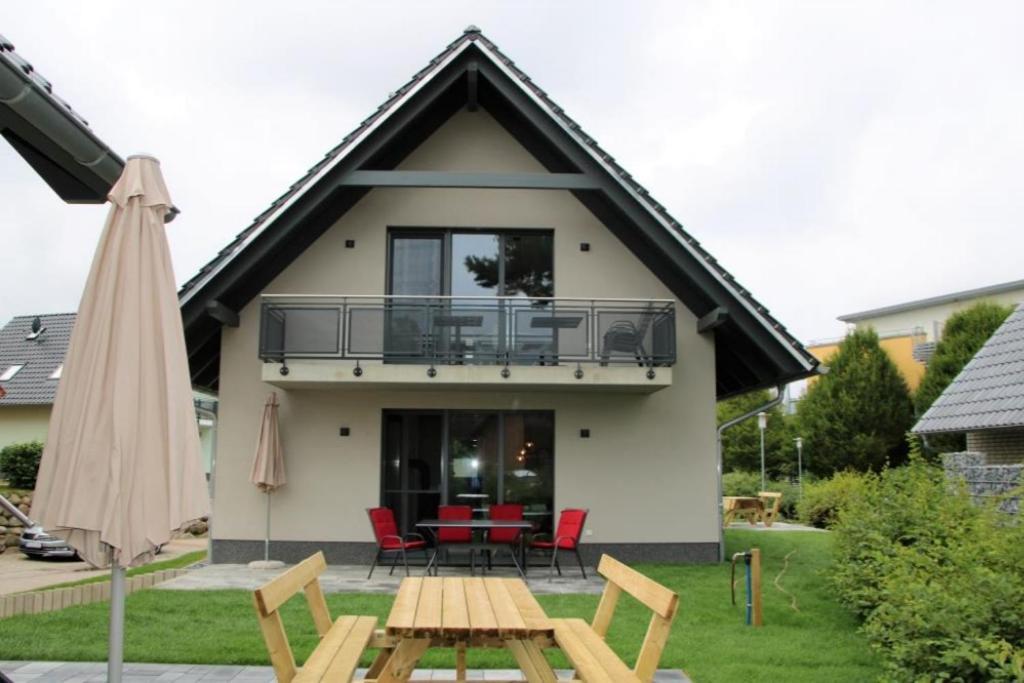 U16 Og - Komfortable Ferienwohnung Mit Kamin, Wlan Und Seeblick Marienfelde Экстерьер фото