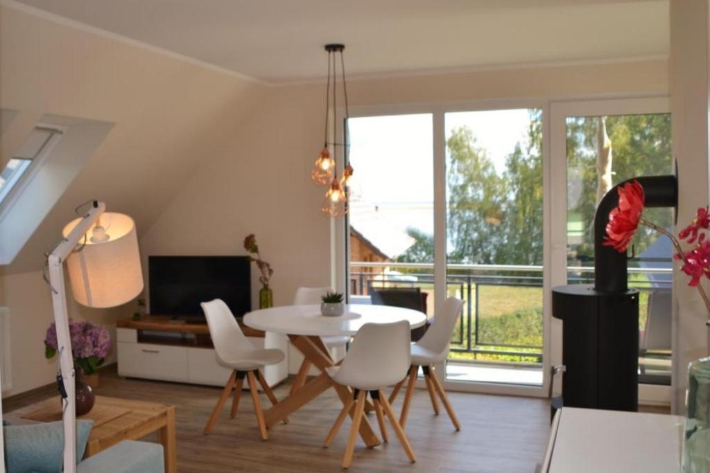 U16 Og - Komfortable Ferienwohnung Mit Kamin, Wlan Und Seeblick Marienfelde Экстерьер фото